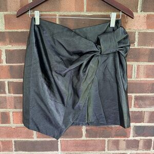 Sunset & Spring Black Faux Leather Mini Skirt Bow Women’s US Small NEW
